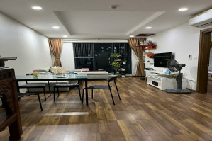 Cho thuê căn 2PN giá 9.5tr tại CC Green Star Phạm Văn Đồng